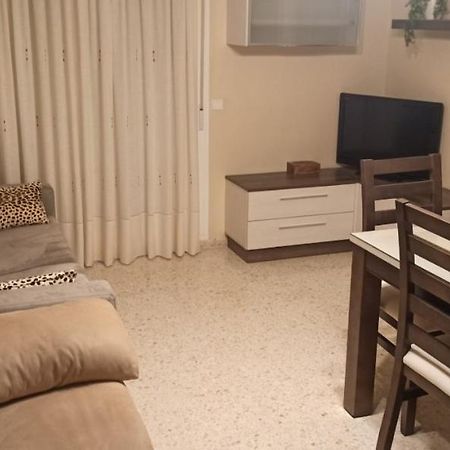 Apartamento junto a paseo Marítimo, centro de Torre del Mar Exterior foto